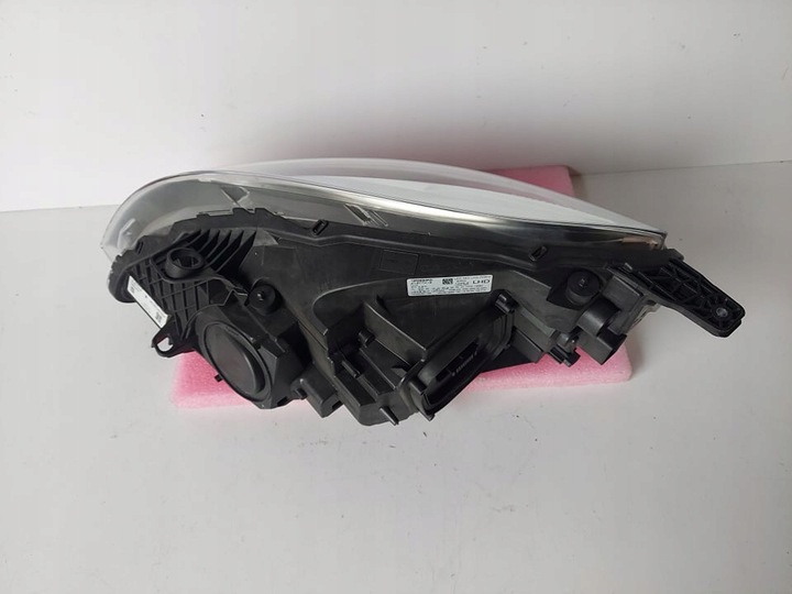 фото №7, Volvo v40 ii 12- лампа права перед повний led