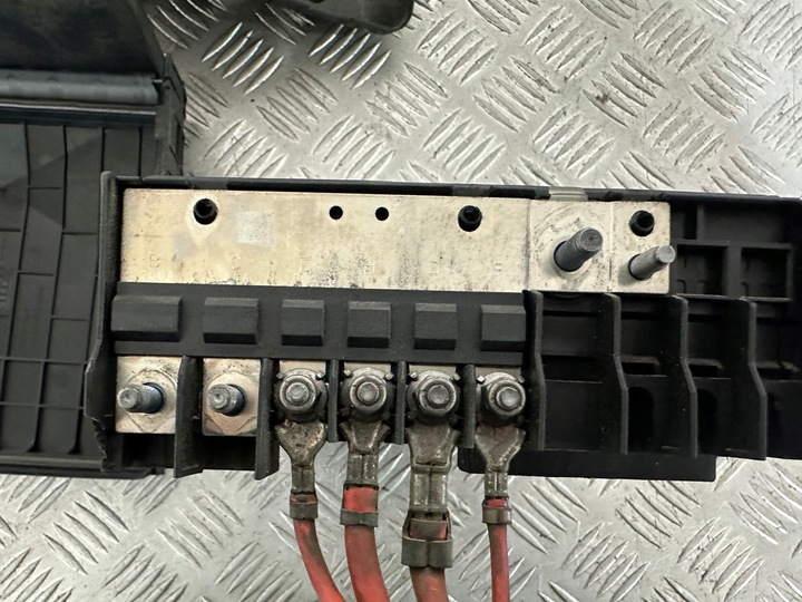 фото №8, Vw golf vi коробка запобіжників запобіжник 1k0937629a