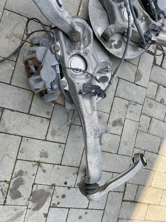 фото №5, Mercedes gle w166 поворотна опора перед ліва 3.5