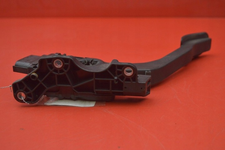 фото №6, Потенціометр педаль газу eu 31329061 volvo s60 2 ii 2.0 d3 163 km 10-13