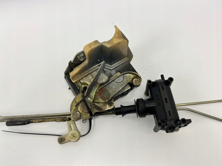 фото №8, Замок двері лівий зад задній водія амортизатор тягa mercedes w201 190