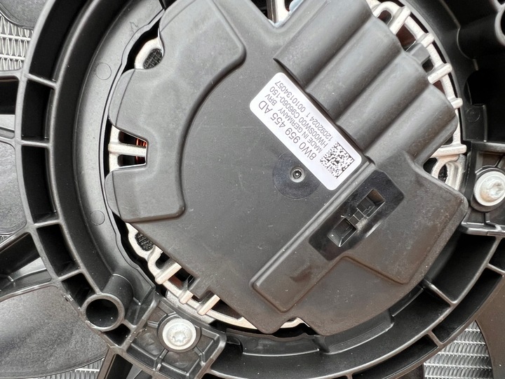 фото №16, Audi q7 4m s-line рестайлинг ii 2025 55 tfsi перед комплектный лампы matrix ly9t