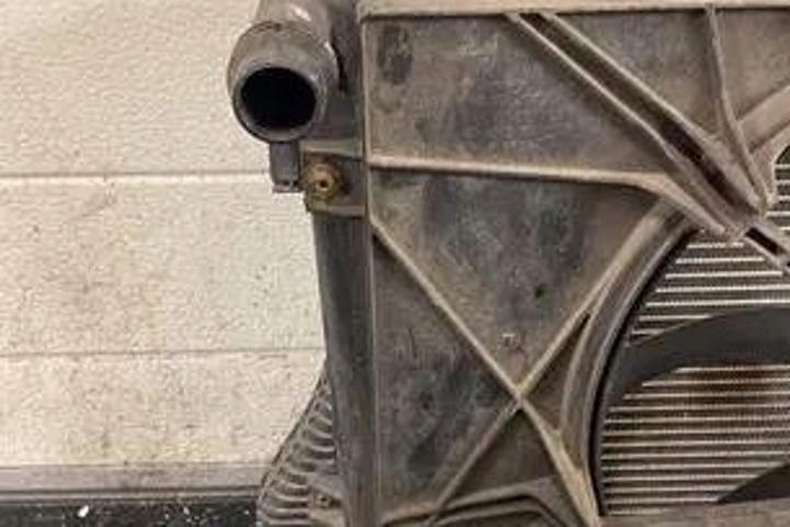 фото №7, Комплект радиатор vw touran 1t1, 1t2 1k0820411n 1.9l дизель 77kw 2008