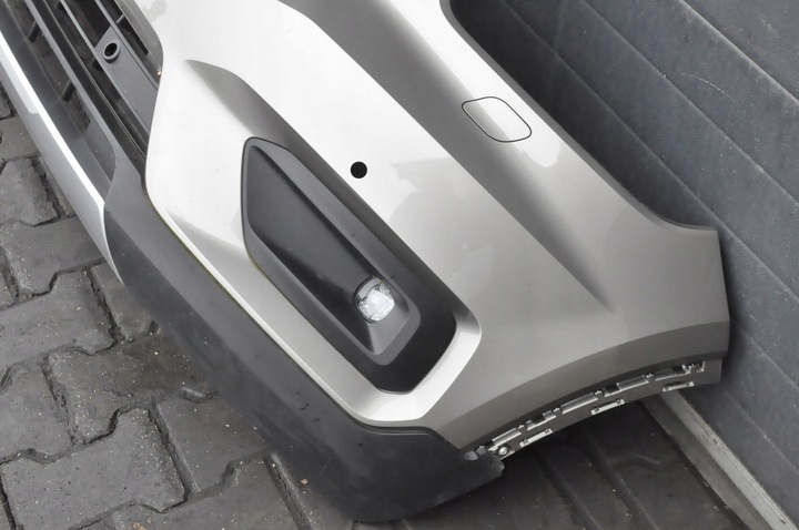 фото №7, Volvo xc40 бампер перед переднє комплектний w кольорі 727