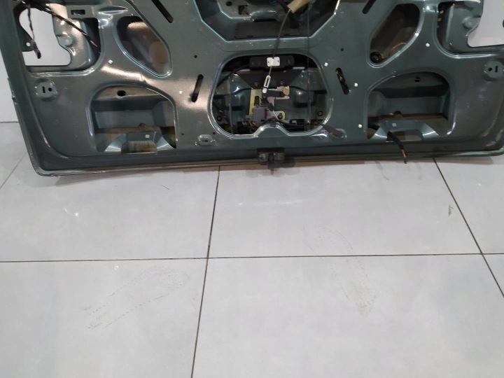 фото №12, Крышка зад стекло vw volkswagen touareg i 2002-2010