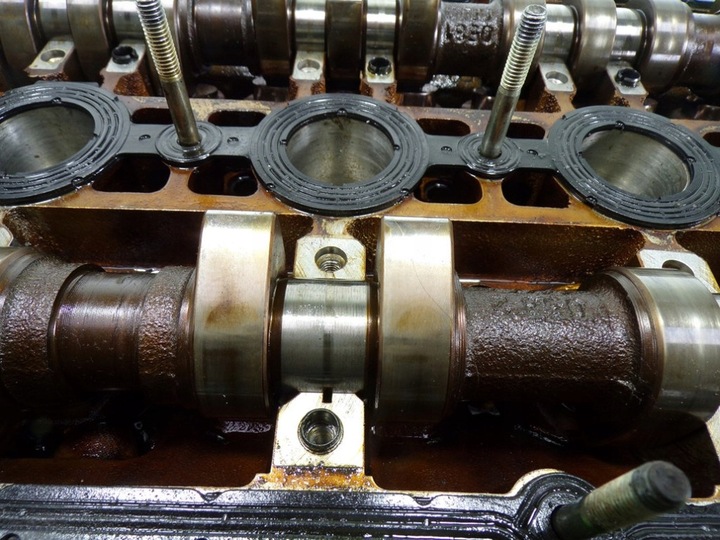 фото №13, Audi a4 b5 1.8 20v adr головка двигуна