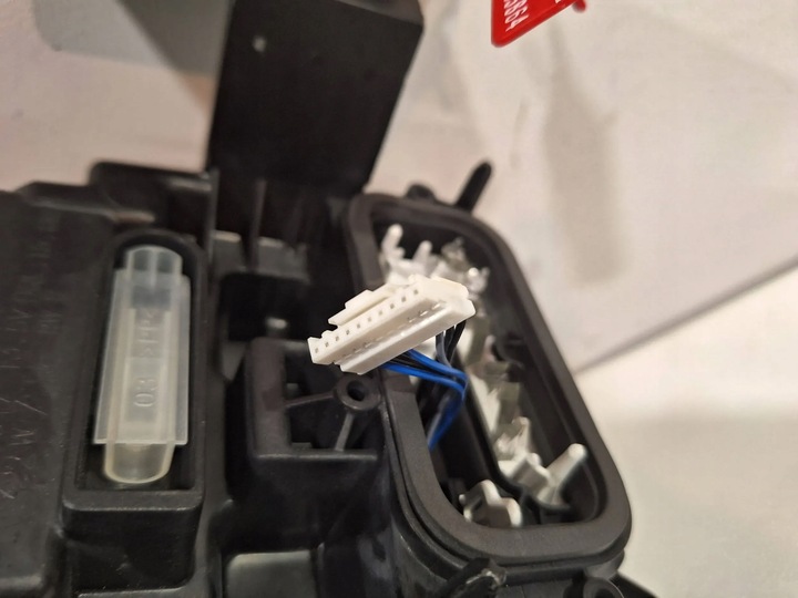 фото №6, Лампа перед права нова valeo 9834008580 повний led opel mokka b 20-