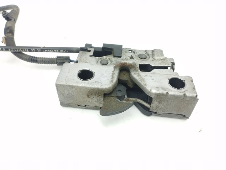 фото №7, Volkswagen id.3 замок капота 2020