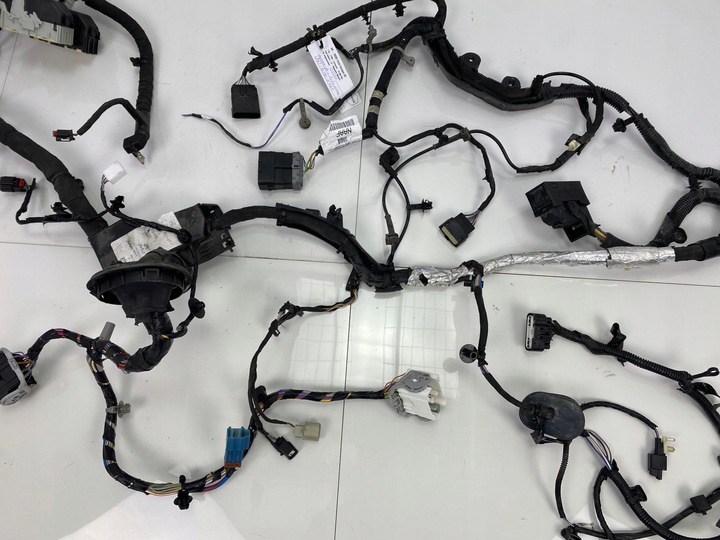 фото №5, Джгут камери двигуна ford kuga mk3 1.5l 20+ втулка стабілізатора usa