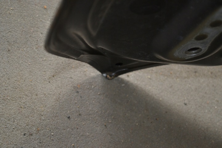 фото №12, Капот крышка двигателя toyota corolla e16 e18 sedan