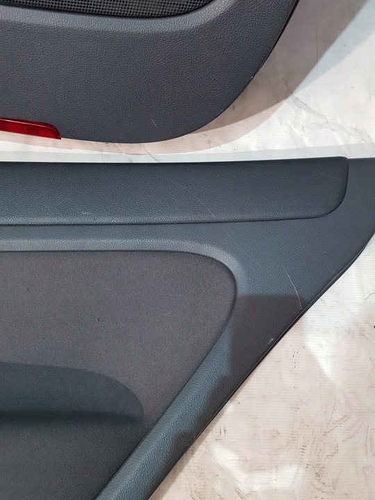 фото №12, Обшивки оббивка двері kpl vw golf v plus eu