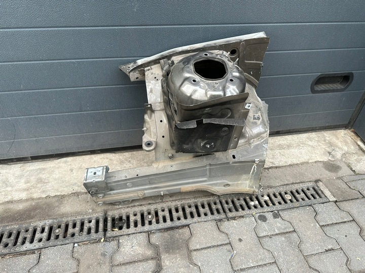 фото №7, Чверть праві перед, лонжерон, носик mercedes cls w218 c963