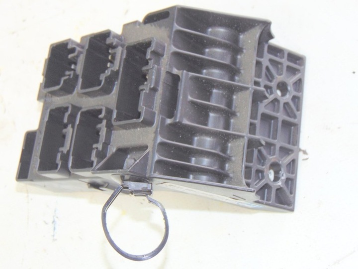 фото №6, Toyota avensis t25 2.0d 07r коробка предохранителей