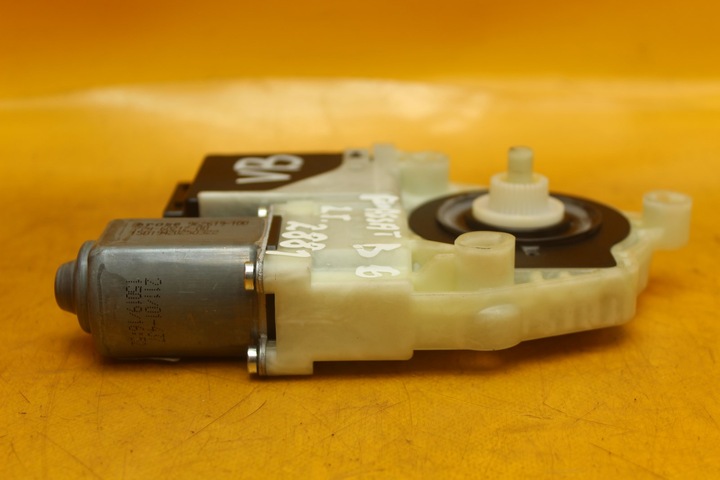 фото №6, Двигунчик блок керування скла лівий зад vw passat b6 1k0959703ab 1k0959795l