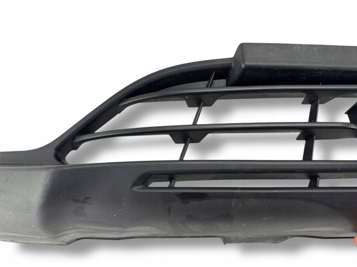 фото №14, Dacia spring 2021 з спереди решётка нижняя бампера передней