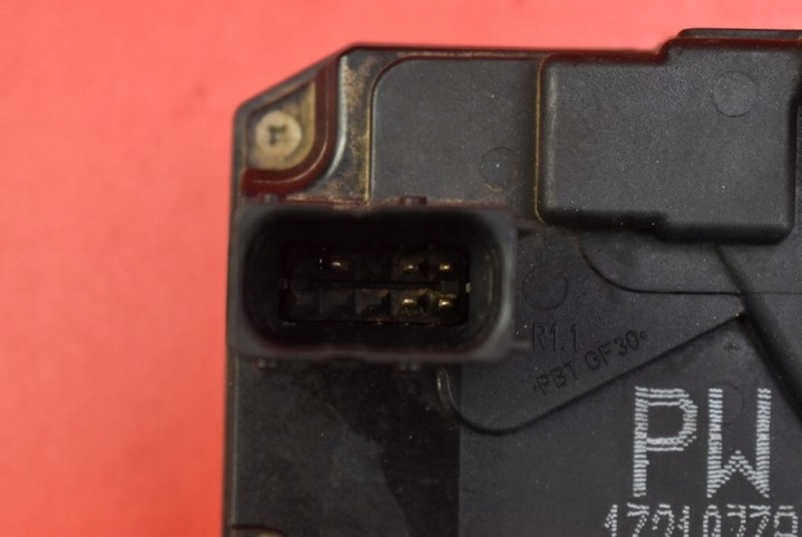 фото №8, Замок крышки зад багажника 13210739pw opel astra 3 iii h 5d hb 04-07