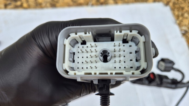фото №11, Установка жгут бампера перед 4 x pdc hyundai tucson iv oem номер 91895-n7050