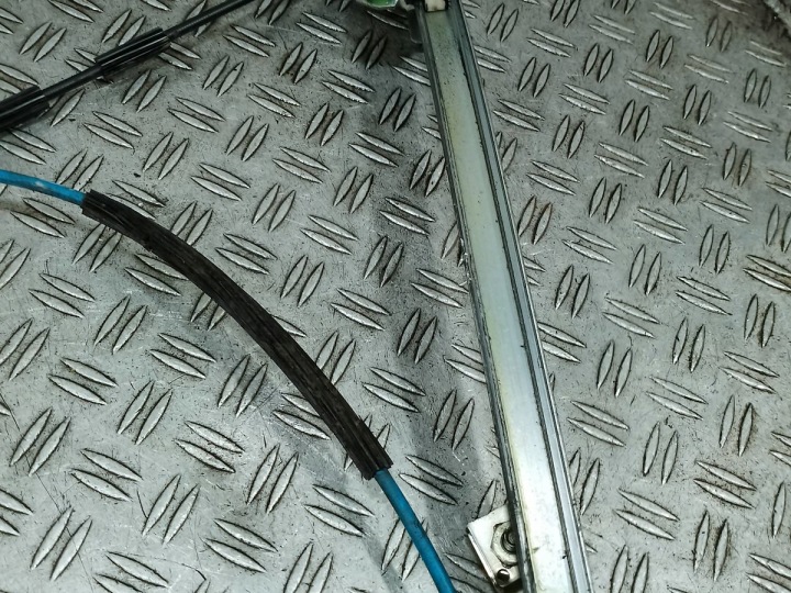фото №7, Склопідйомник правий перед alfa romeo gt 606815920