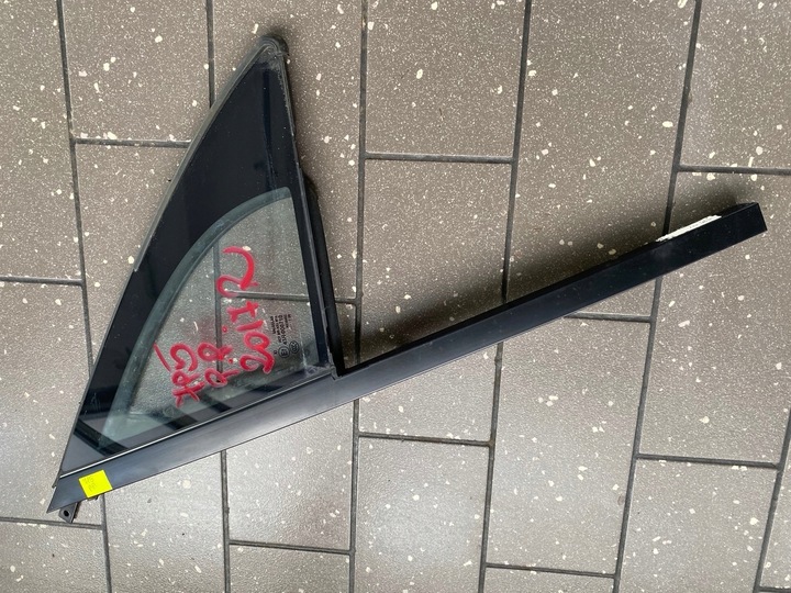 фото №1, Скло двері правий перед porsche cayenne 7p 2017
