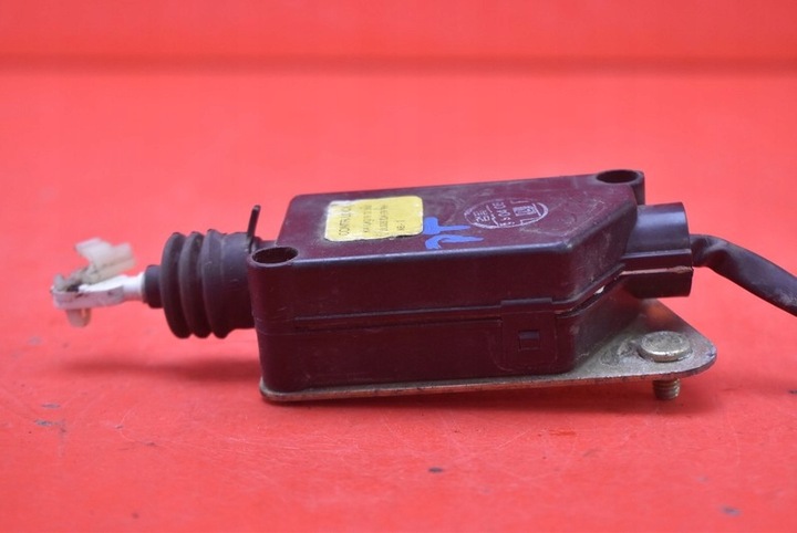 фото №5, Амортизатор замка правий зад задній 0k01972350 kia sportage 1 i 93-06