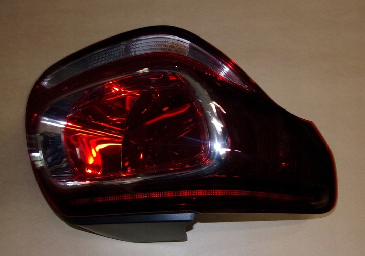 фото №1, Лампа задня c ds3 ліва