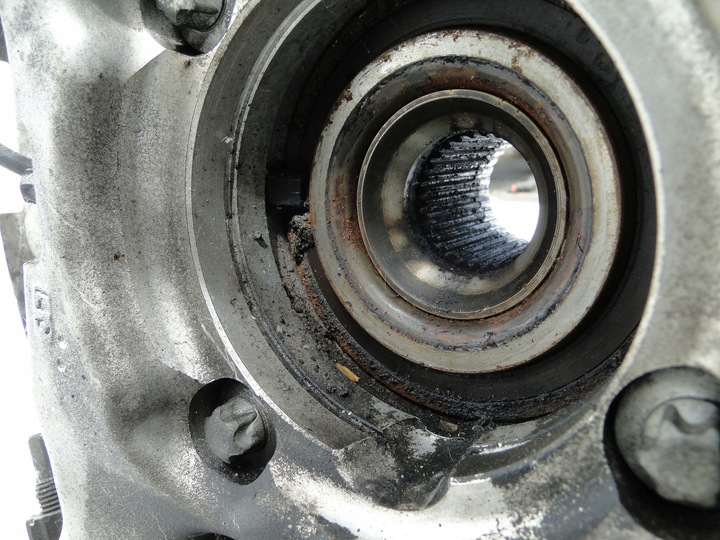 фото №6, Mercedes поворотна опора передня права a2053323800 c клас 205 c43 amg рестайлінг 4mat