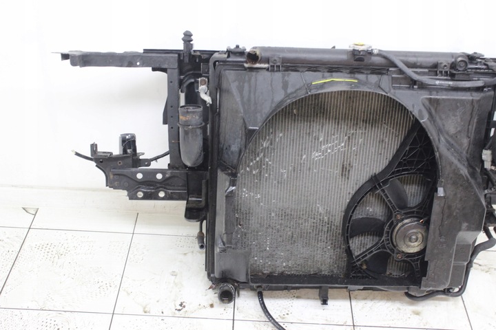 фото №5, Pas переднє радіатор navara d40 pathfinder r51 2005r- 2.5 dci автомат