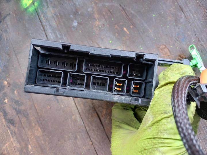 фото №3, 13106347 жгут сиденья левый перед opel vectra c