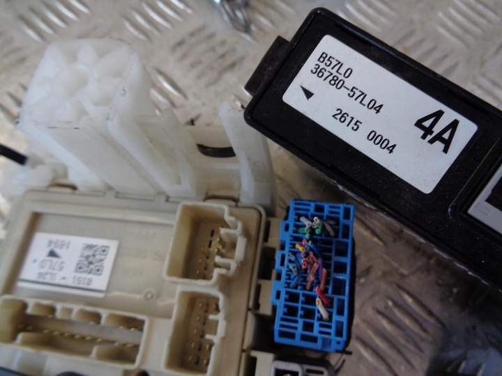 фото №11, Комп'ютер набір імобілайзер старт suzuki kizashi 2.4 09-