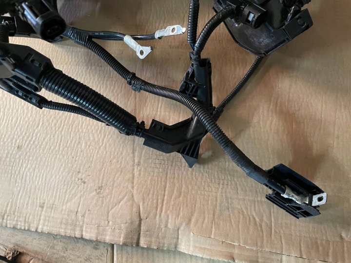фото №8, Toyota yaris iv 2020- джгут установка двигуна 82121-0u220-b 1.5 гібрид