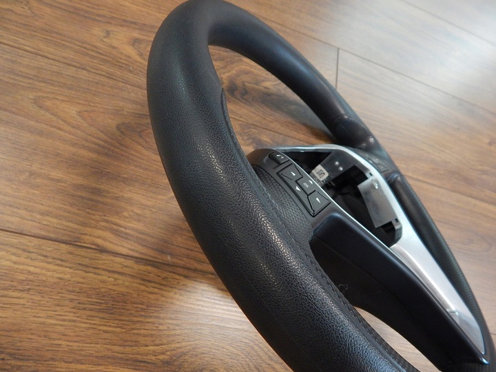 фото №9, Mercedes w176 w204 w218 w246 w212 - руль bez лопастей красивая