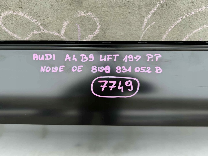 фото №11, Audi a4 b9 рестайлинг 19- дверь правая перед передние новое oem номер 7749