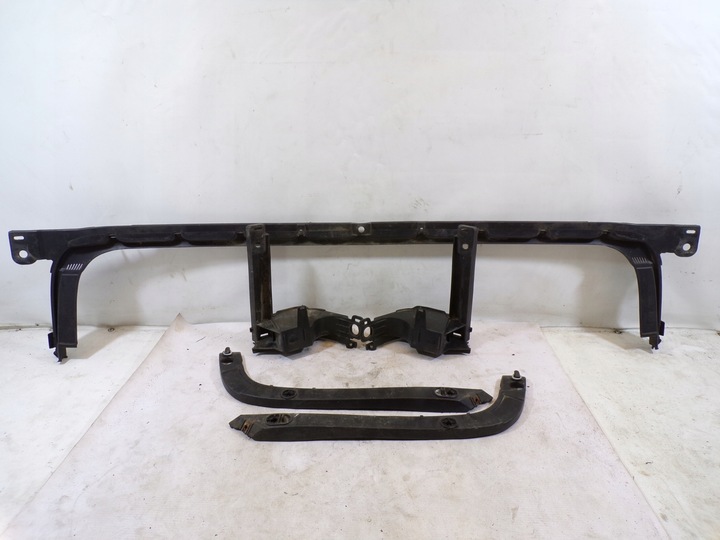 фото №1, Ползун салазки заднего бампера saab 9-3 93 универсал f