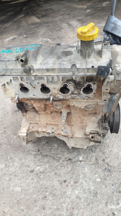 фото №7, Dacia sandero i 1.4 8v k7ja714 mpi двигатель стойка
