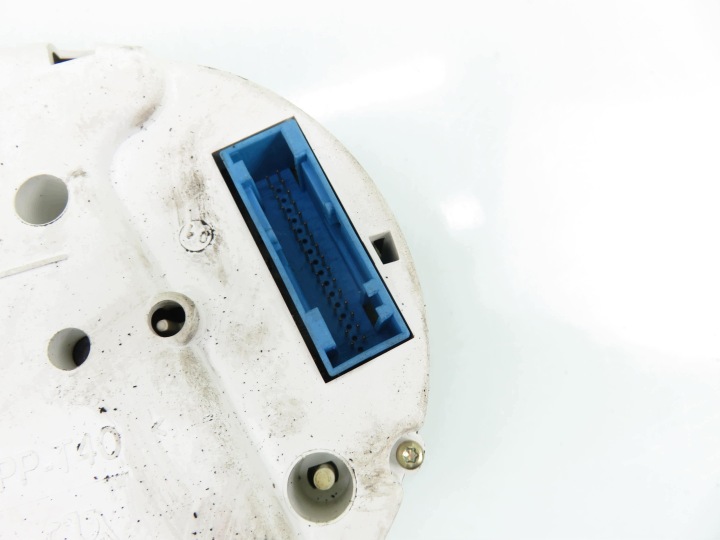 фото №6, Спідометр  audi a3 8l1 1.6 8v 102 - bfq 8l0920900f