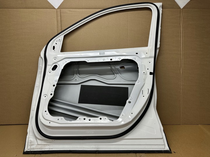 фото №9, Mercedes gla x247 дверь правая перед передние a2477224201