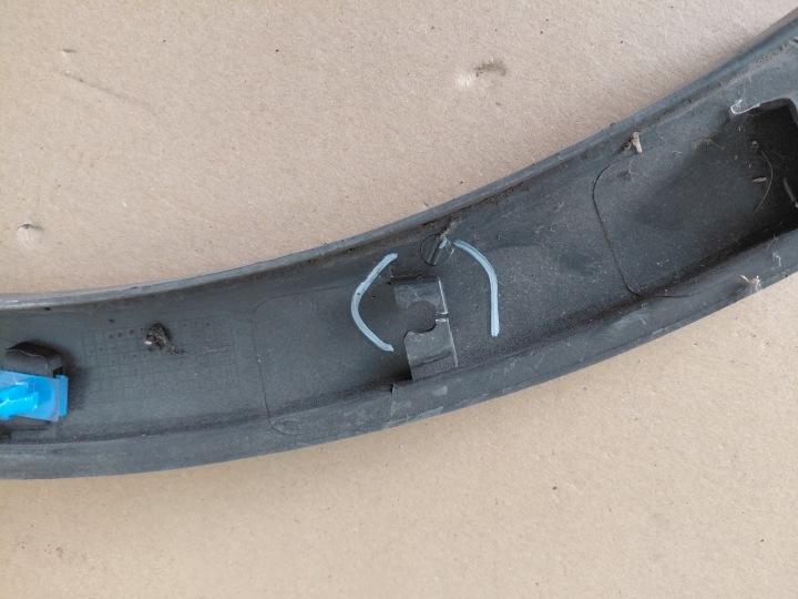 фото №6, Opel mokka a молдинг накладка крила праве зад 95164507
