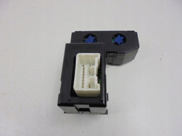 фото №6, Toyota corolla 8 e11 вимикач кондиціонера рестайлінг