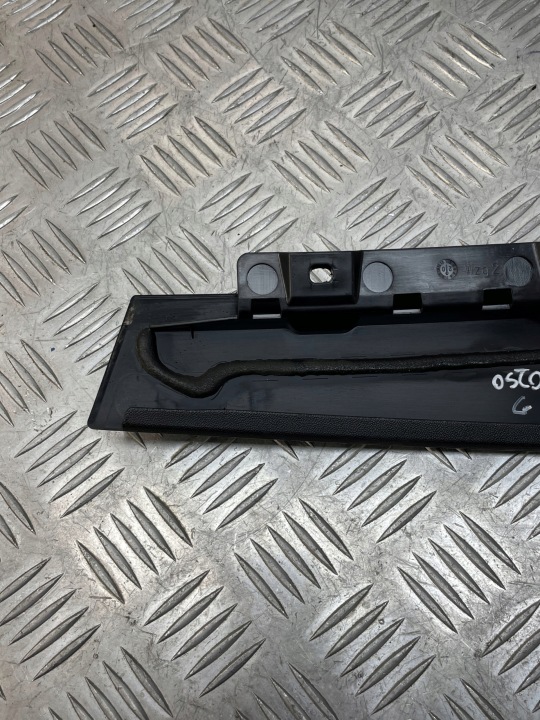 фото №9, Bmw g20 g21 g28 g80 корпус защита молдинг стойка левая 7465137