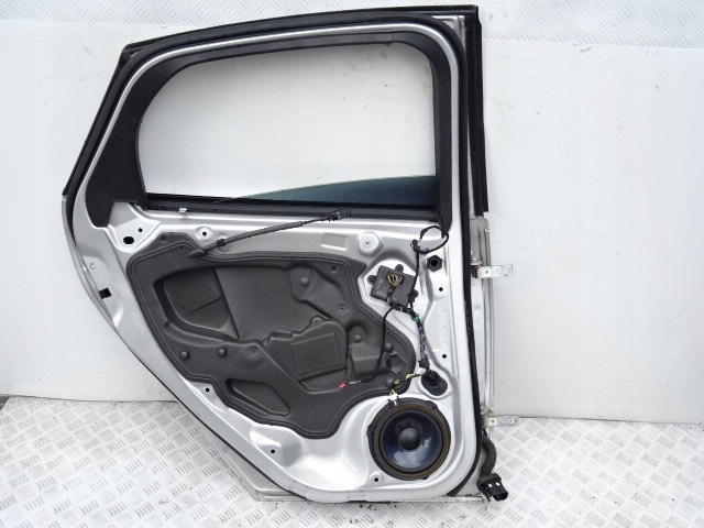 фото №6, Дверь левый зад kpl. ford focus mk3 0b hb