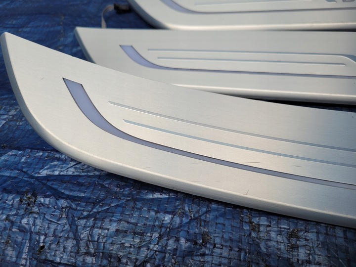 фото №8, Планки порогові накладки led bmw g12 individual комплект