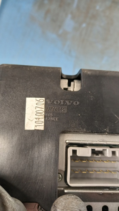 фото №4, Радіо volvo s60 v70 ii рестайлінг 04-09r