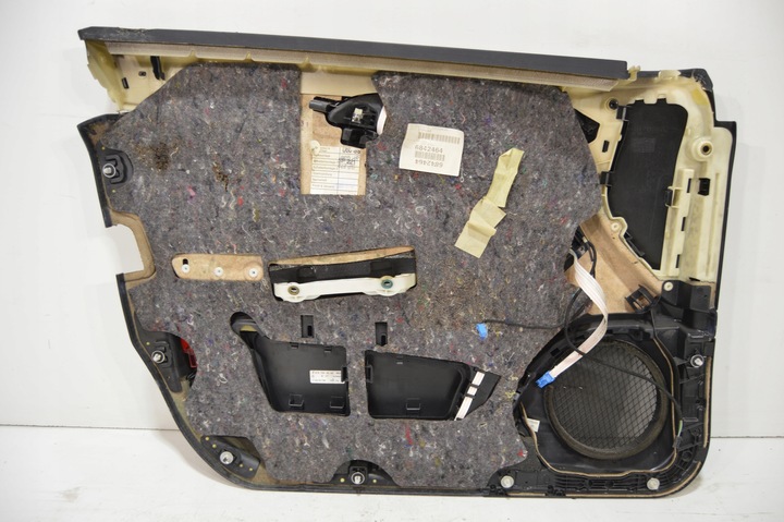 фото №13, Обшивки боковина дверь комплект левый правый зад перед mercedes w219 cls 5.5 amg