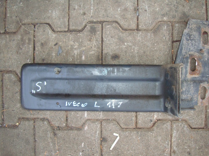 фото №1, Iveco daily 14- кронштейн левый бампера передней