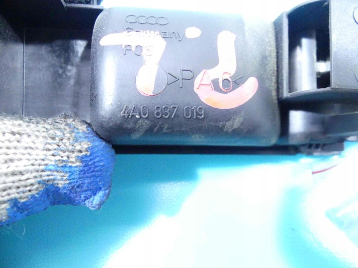 фото №3, Ручка внутренняя перед левая audi a6 c4 4a0837019