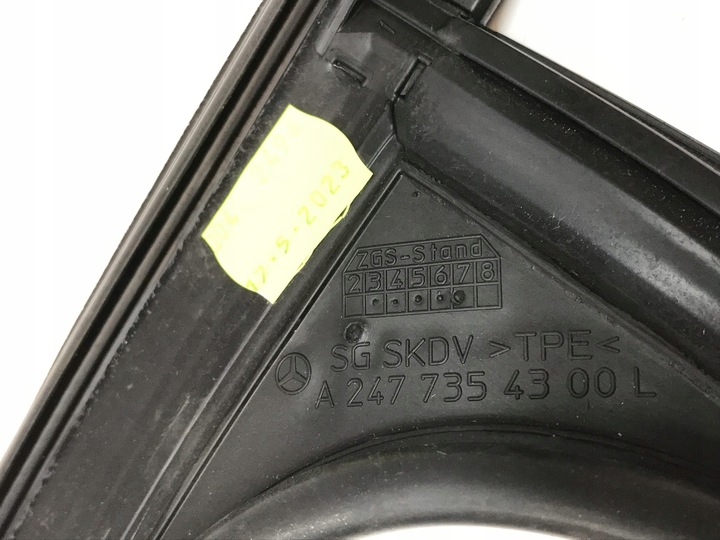 фото №10, Mercedes gla ii h247 2021 прокладка рамка стёкла дверь зад левая a2477354300