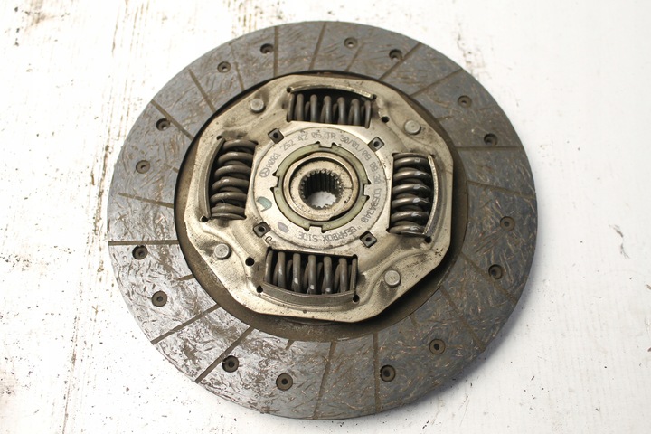 фото №12, Mercedes w169 w245 1.5 b сцепление диск прижим комплект