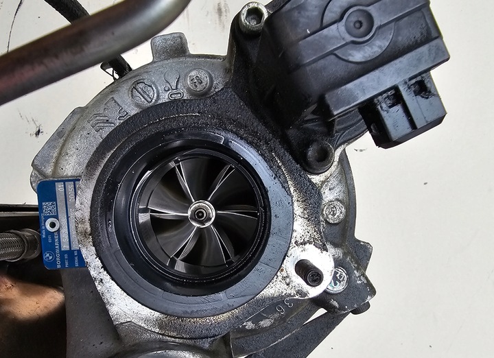 фото №8, Bmw 7 f01 f02 рестайлінг турбонагнітач turbo гібрид