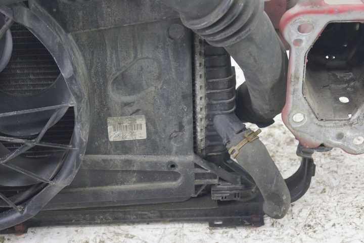 фото №16, Pas переднее радиатор volvo v50 2.0 d