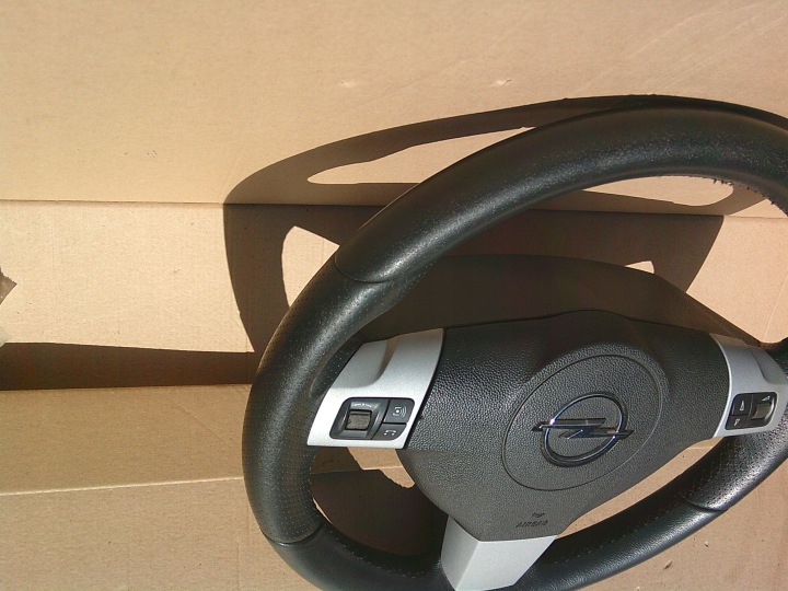 фото №5, Opel zafira b sport кермо мультифункція 13231661 saz